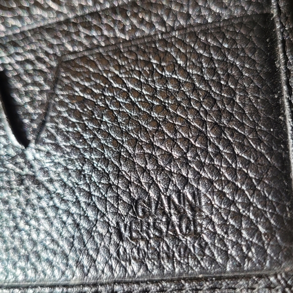 Sold-Versace Bifold Wallet New - Picture 4 of 5